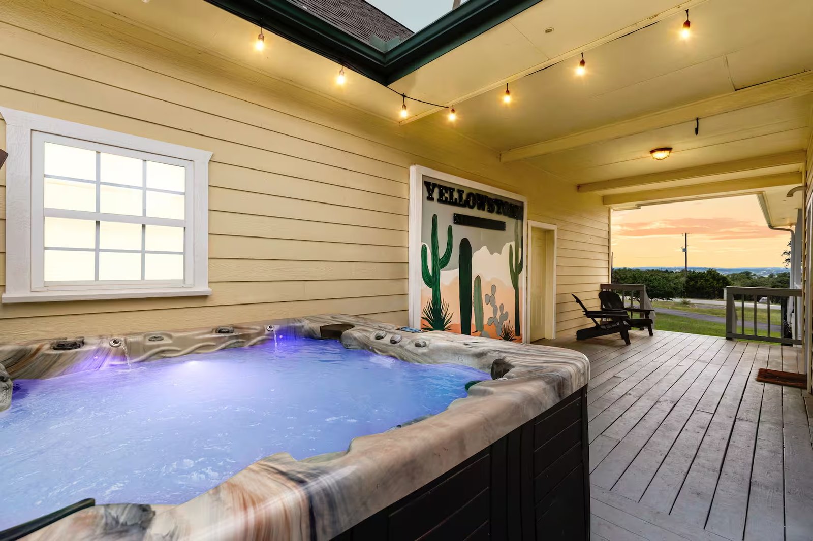 Hot tub